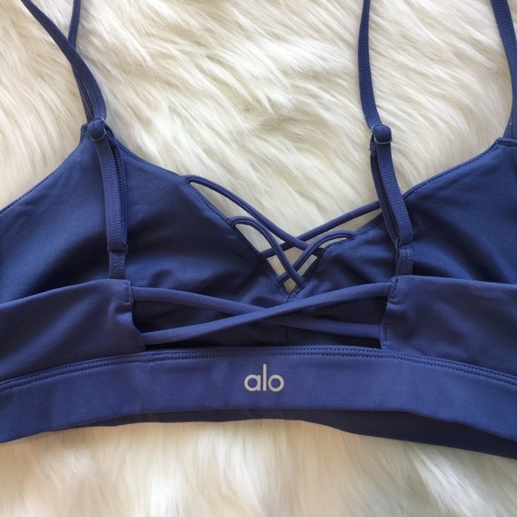Alo yoga sports bra - Picture 5 of 6